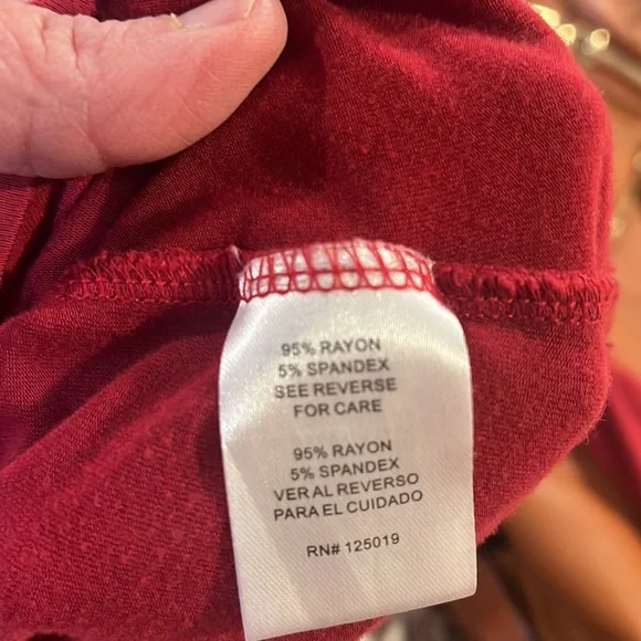 Joseph a ripkoff red high neck size large - Picture 7 of 8